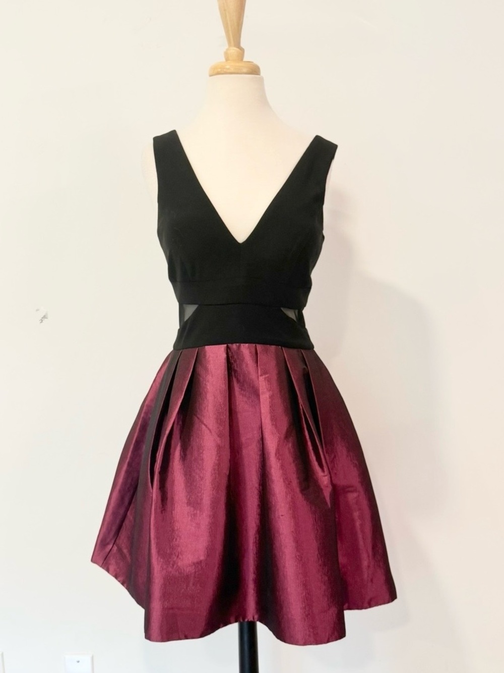 X by Xscape Black & Burgundy Metallic Fit and Flare Cocktail Dress 6